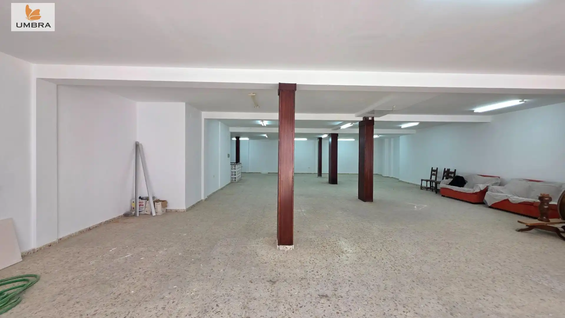 Gewerbefläche zum Verkauf in Calle de Rodrigo León 7, imagen 8