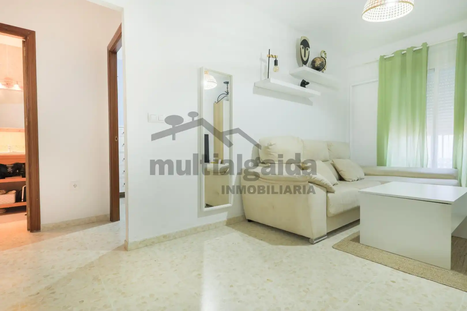 Living room of Flat for sale in Sanlúcar de Barrameda  with Storage room