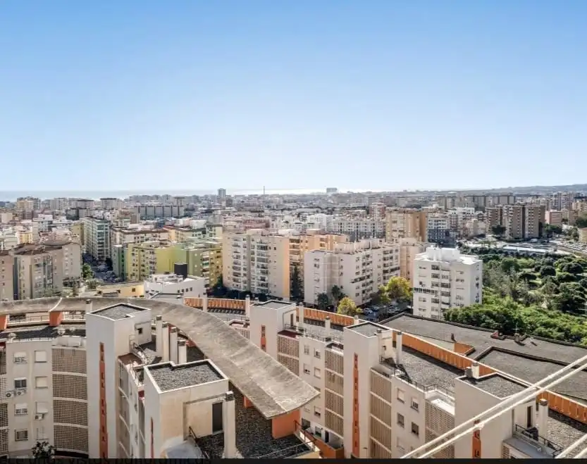 Vista exterior de Piso en venta en Málaga con Aire acondicionado, Terraza y Amueblado