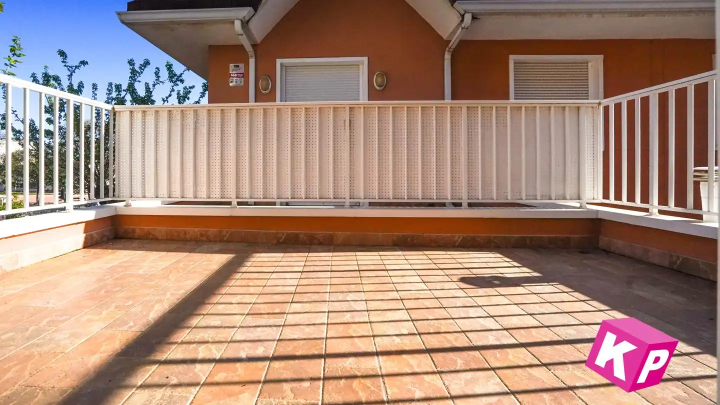 Bungalow con piscina en venta en Calle Juan Gris, imagen 34