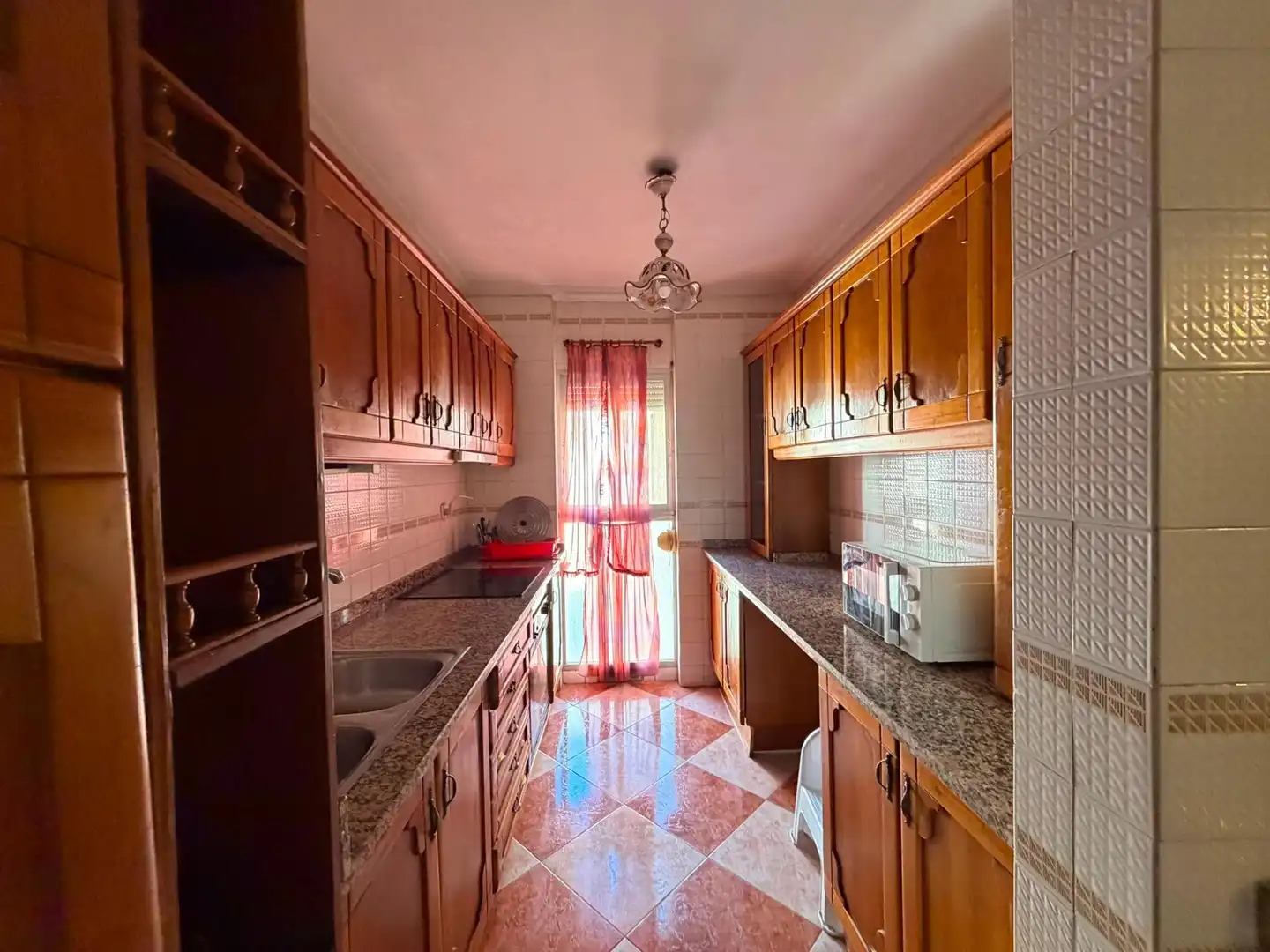 Cuina de Pis en venda en Cáceres amb Aire condicionat, Terrassa i Moblat