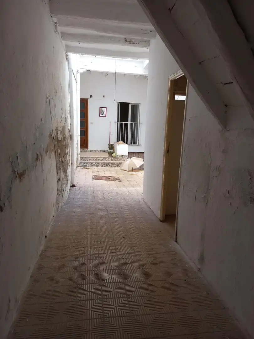 House with terrace for sale in Plaza Primero de Mayo, imagen 2