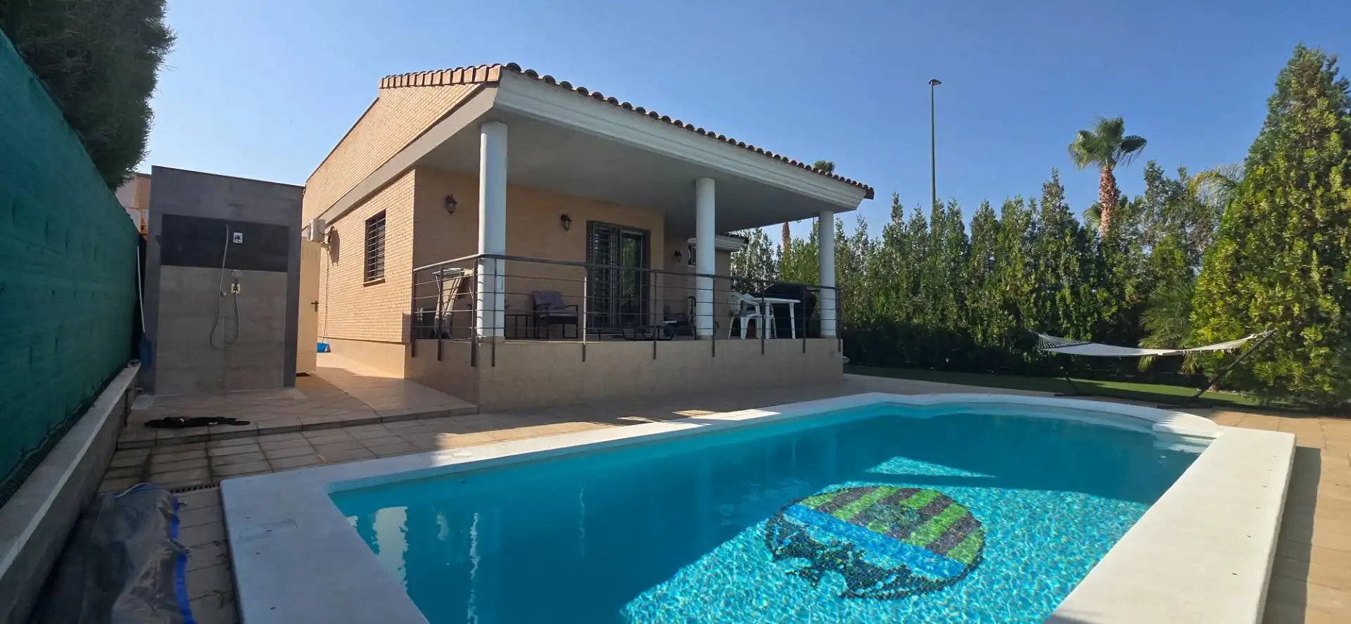 Piscina de Casa o xalet en venda en Llíria amb Aire condicionat, Calefacció i Terrassa