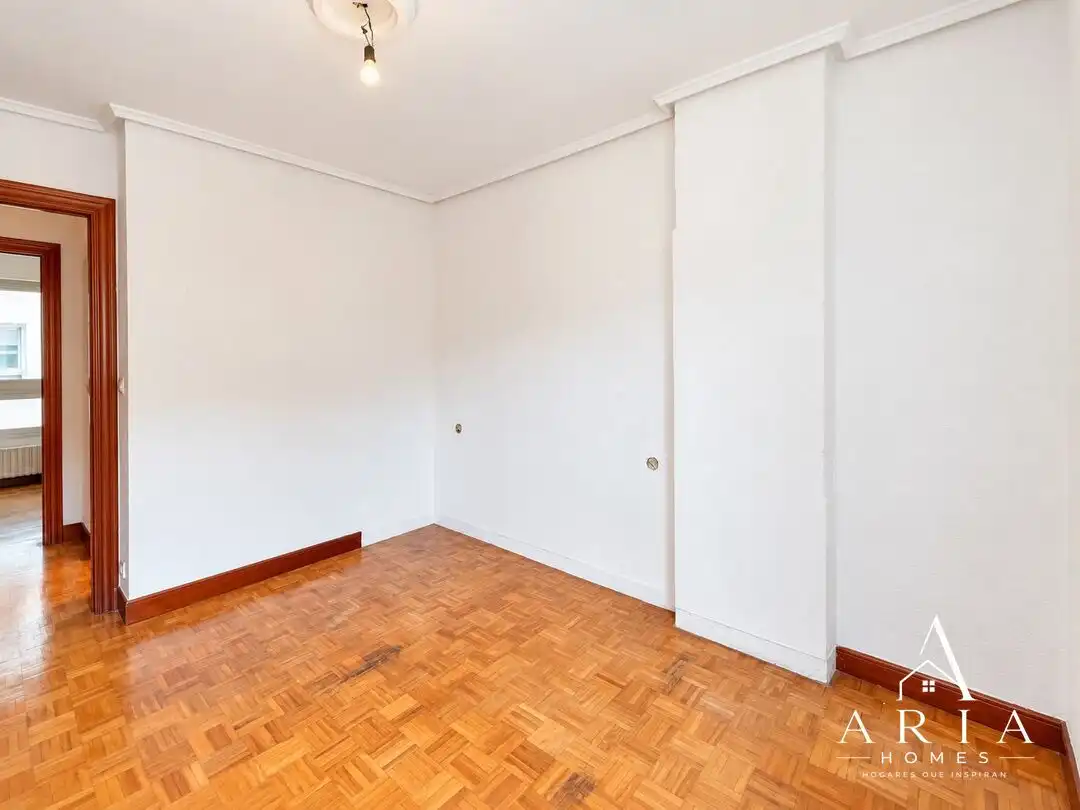 Piso con ascensor en venta en Saratsate Musikariaren Kalea, imagen 30