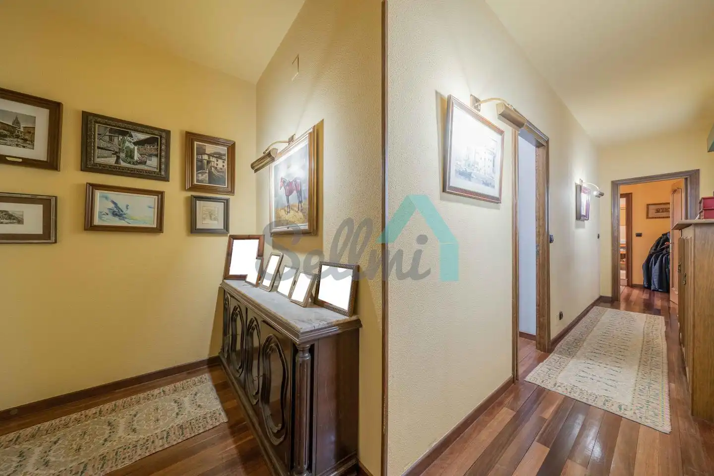 Casa o xalet en venda en Oviedo  amb Calefacció, Jardí privat i Parquet