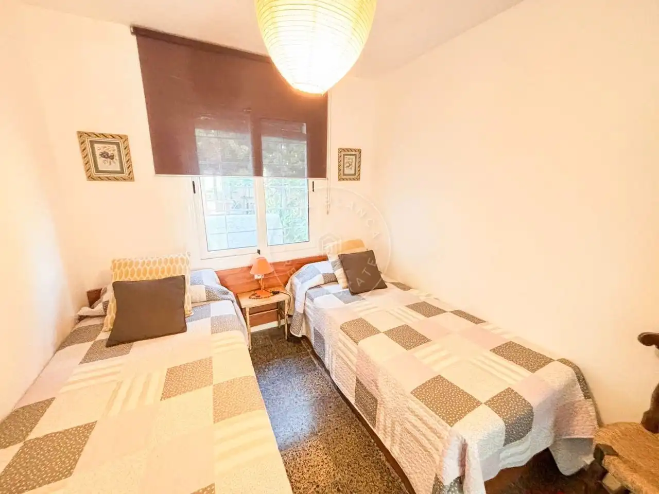 Schlafzimmer von Haus oder Chalet zum Verkauf in Lloret de Mar mit Heizung, Privatgarten und Abstellraum