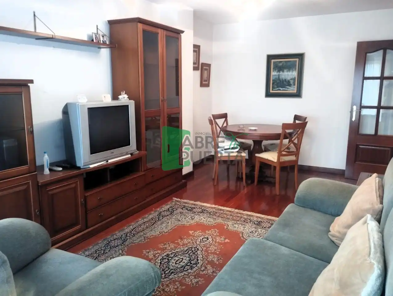 Sala d'estar de Pis en venda en Ourense Capital  amb Aire condicionat, Calefacció i Parquet