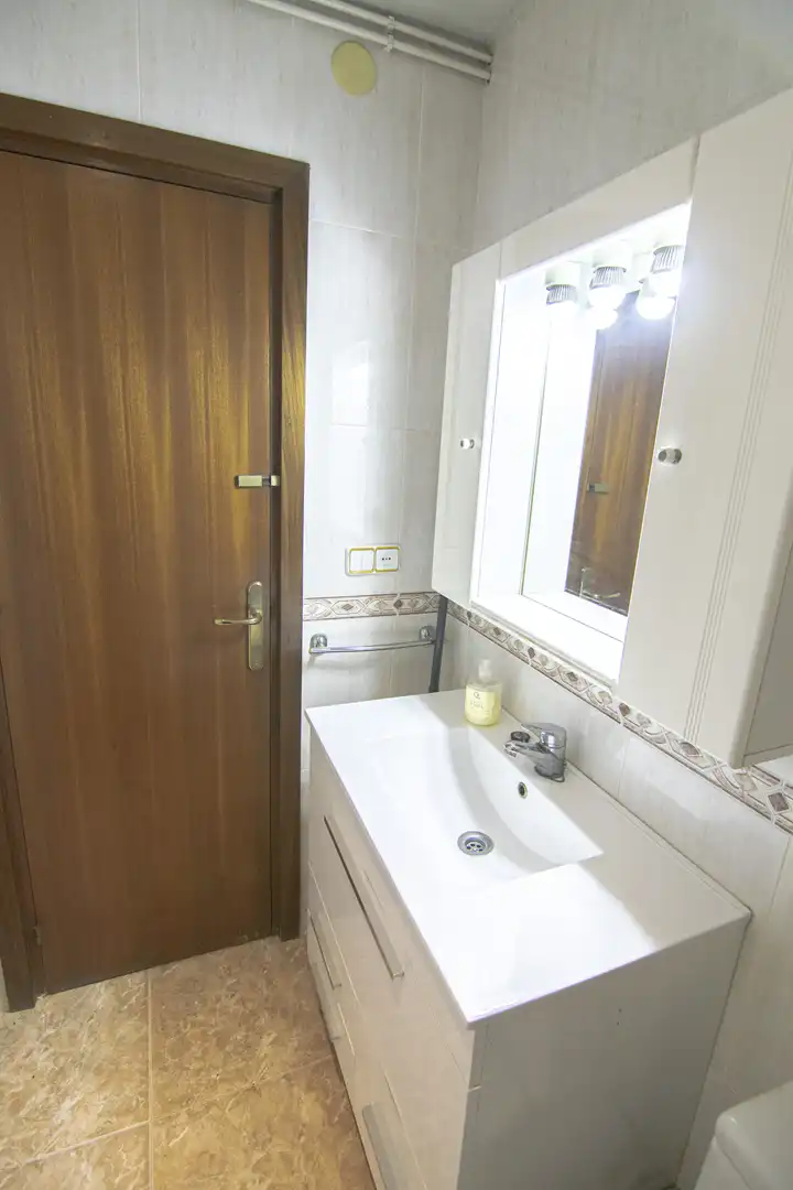 Baño de Piso en venta en Barcelona con Calefacción
