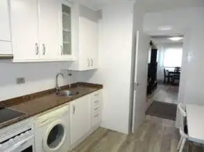 Cocina de Piso de alquiler en Gijón  con Calefacción, Parquet y Amueblado