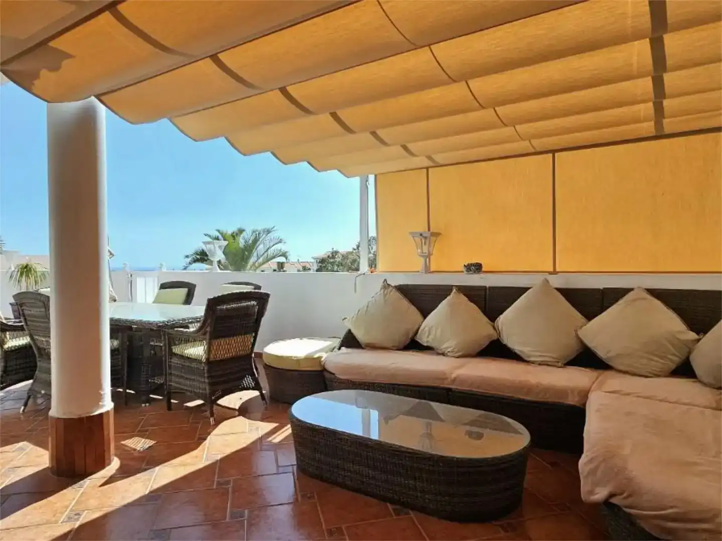 Terrassa de Casa o xalet en venda en Adeje amb Aire condicionat, Jardí privat i Traster