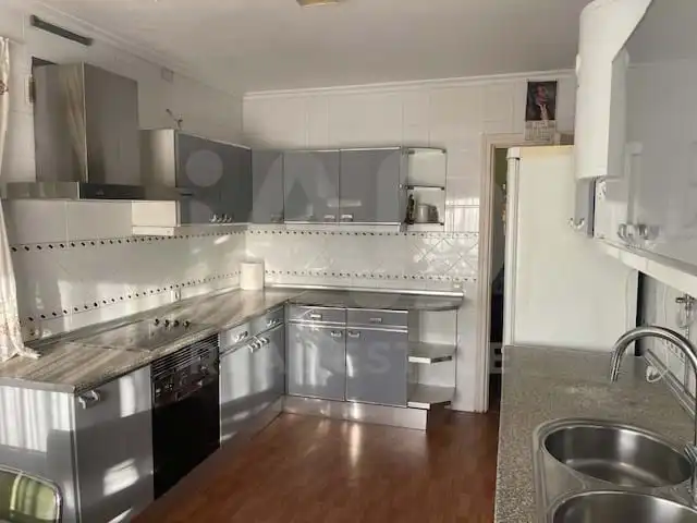 Kitchen of Flat for sale in Sevilla  with Air Conditioner and Terrace