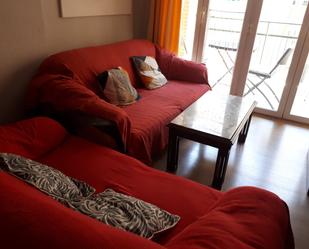 Living room of Flat to rent in  Granada Capital  with Terrace