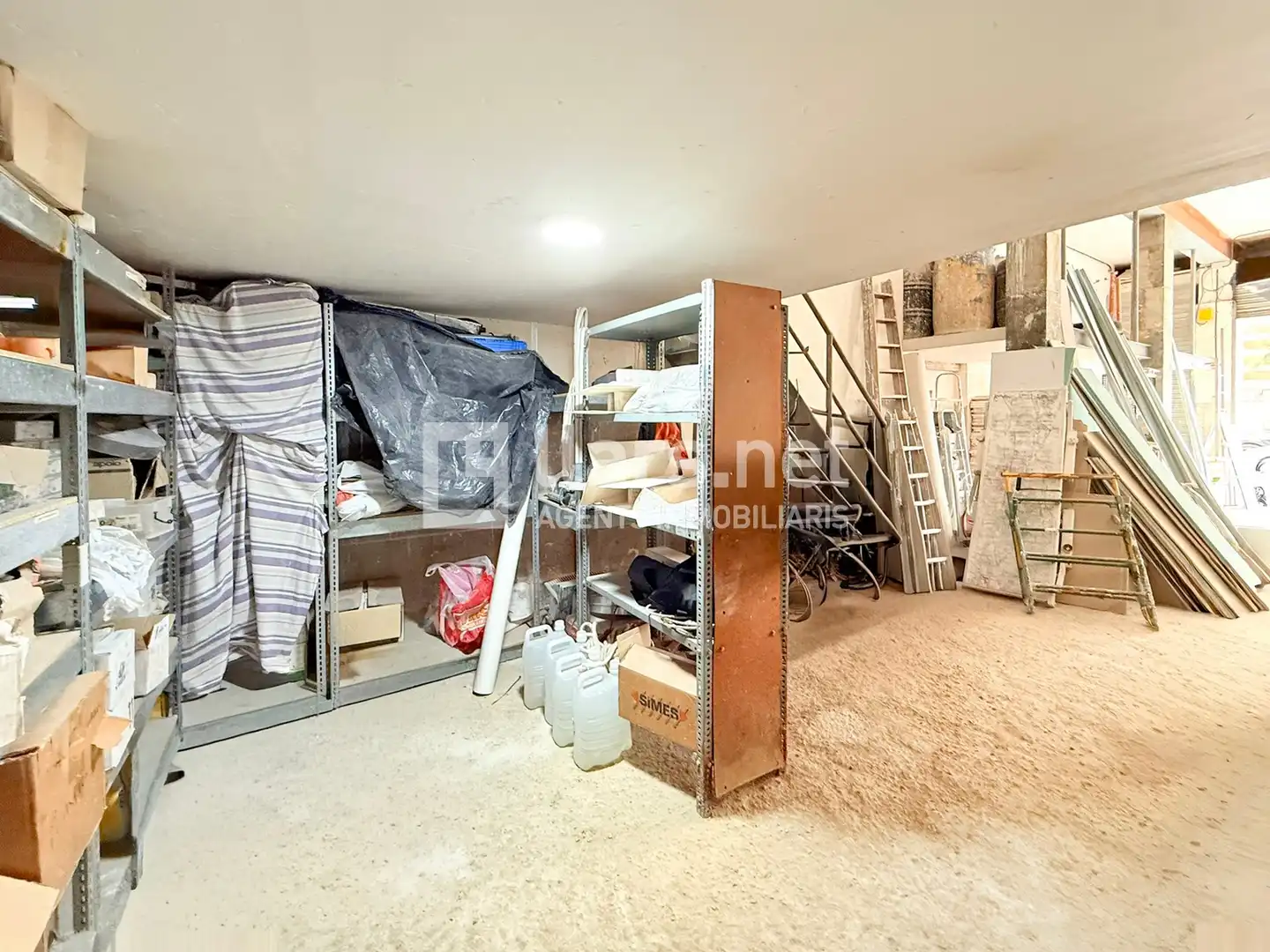 Local en venta en Vilanova i la Geltrú