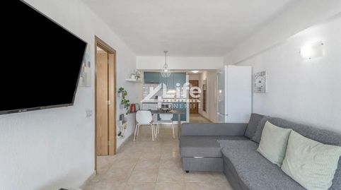 Foto 4 de Piso en venta en De España, San Eugenio Bajo, Adeje