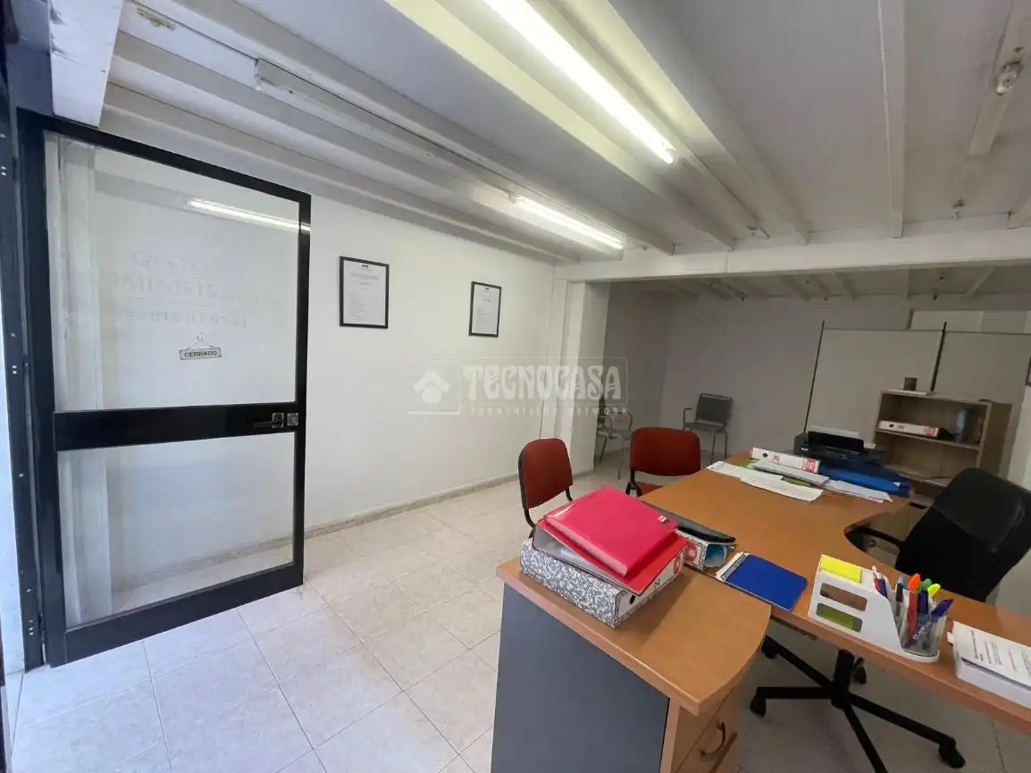 Büro zum Verkauf in Antequera
