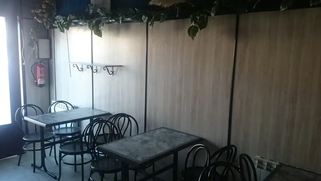 Terrassa de Local en venda en Burgos amb Moblat