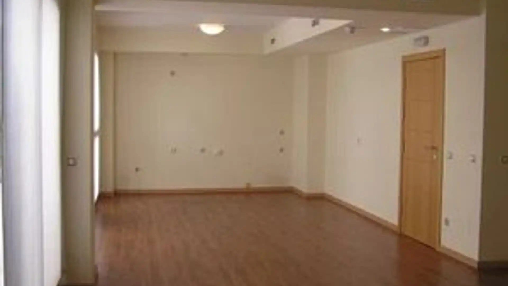 Study for sale in  Madrid Capital  with Air Conditioner and Terrace