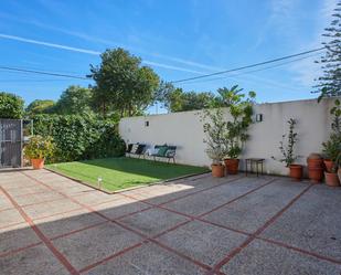 Jardí de Casa adosada en venda en Jerez de la Frontera amb Aire condicionat, Terrassa i Balcó