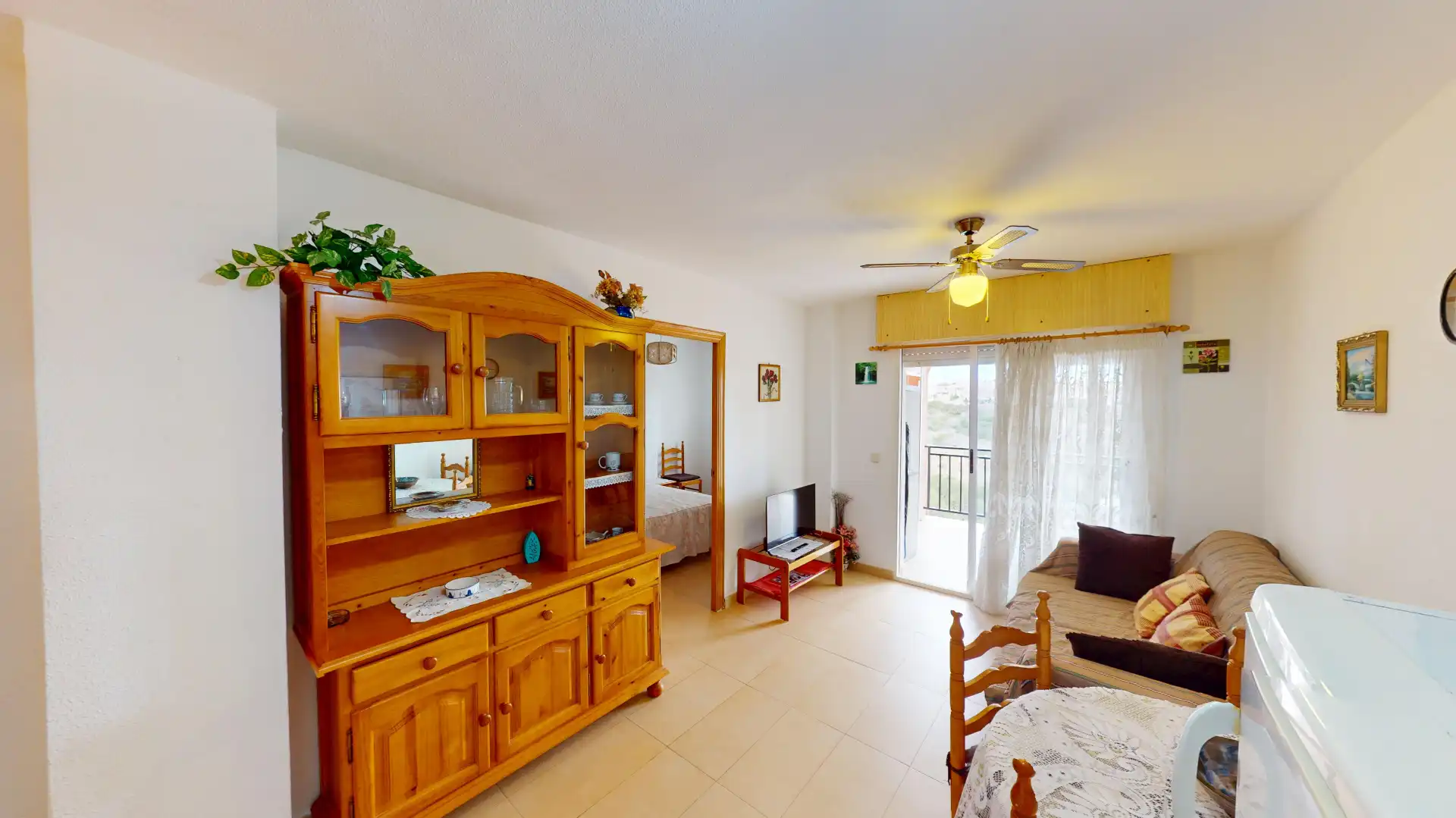 Sala de estar de Piso en venta en Torrevieja con Terraza, Amueblado y Lavadora