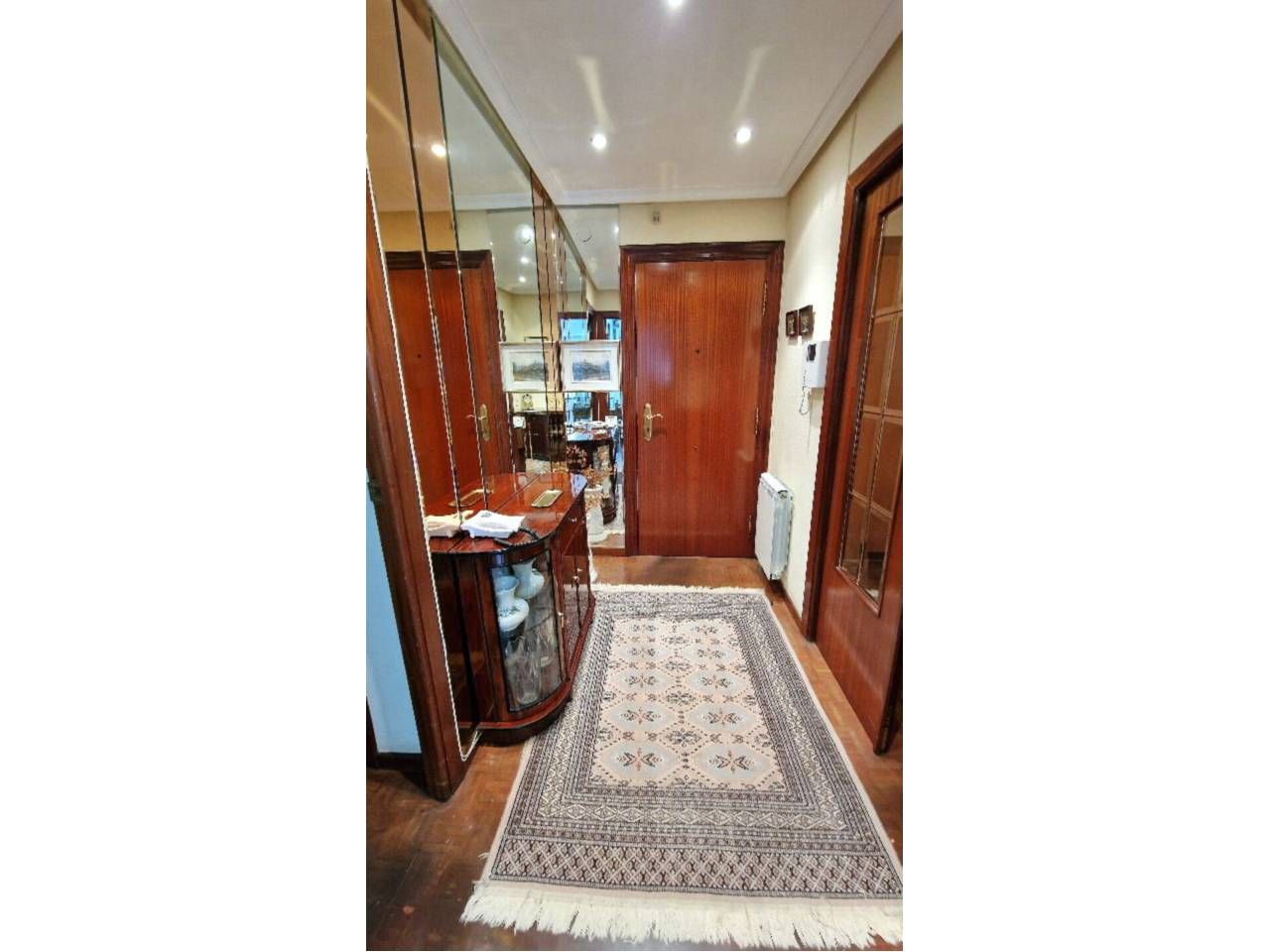 Flat to rent in  Logroño  with Heating, Parquet flooring and Furnished