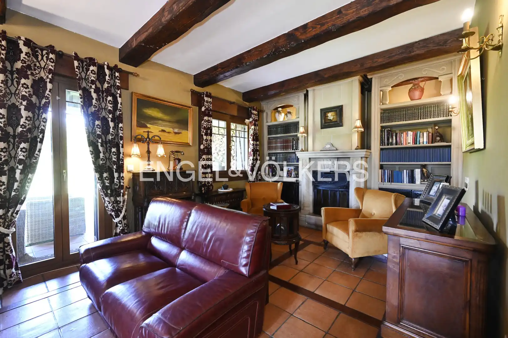 Living room of Houses for sale in Piélagos  with Heating, Private garden and Terrace