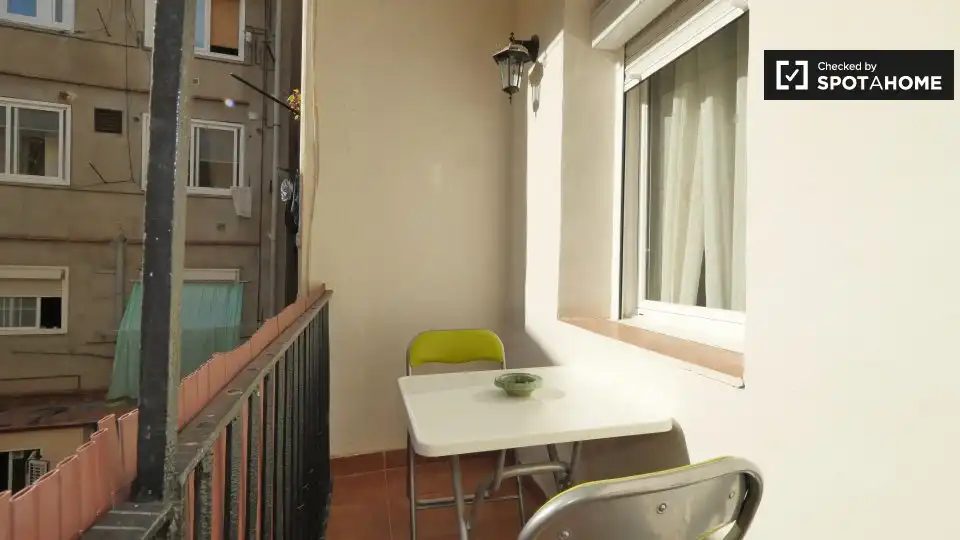 Piso con terraza en alquiler en Ciutat Vella, imagen 5