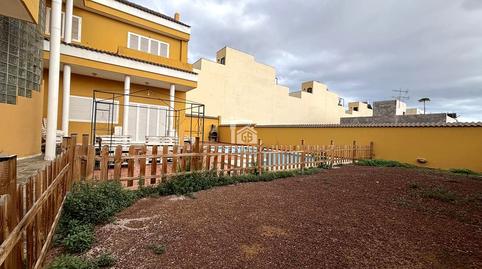 Foto 5 de Casa adosada en venda a Saloma, 4, Cho - Parque de la Reina, Santa Cruz de Tenerife