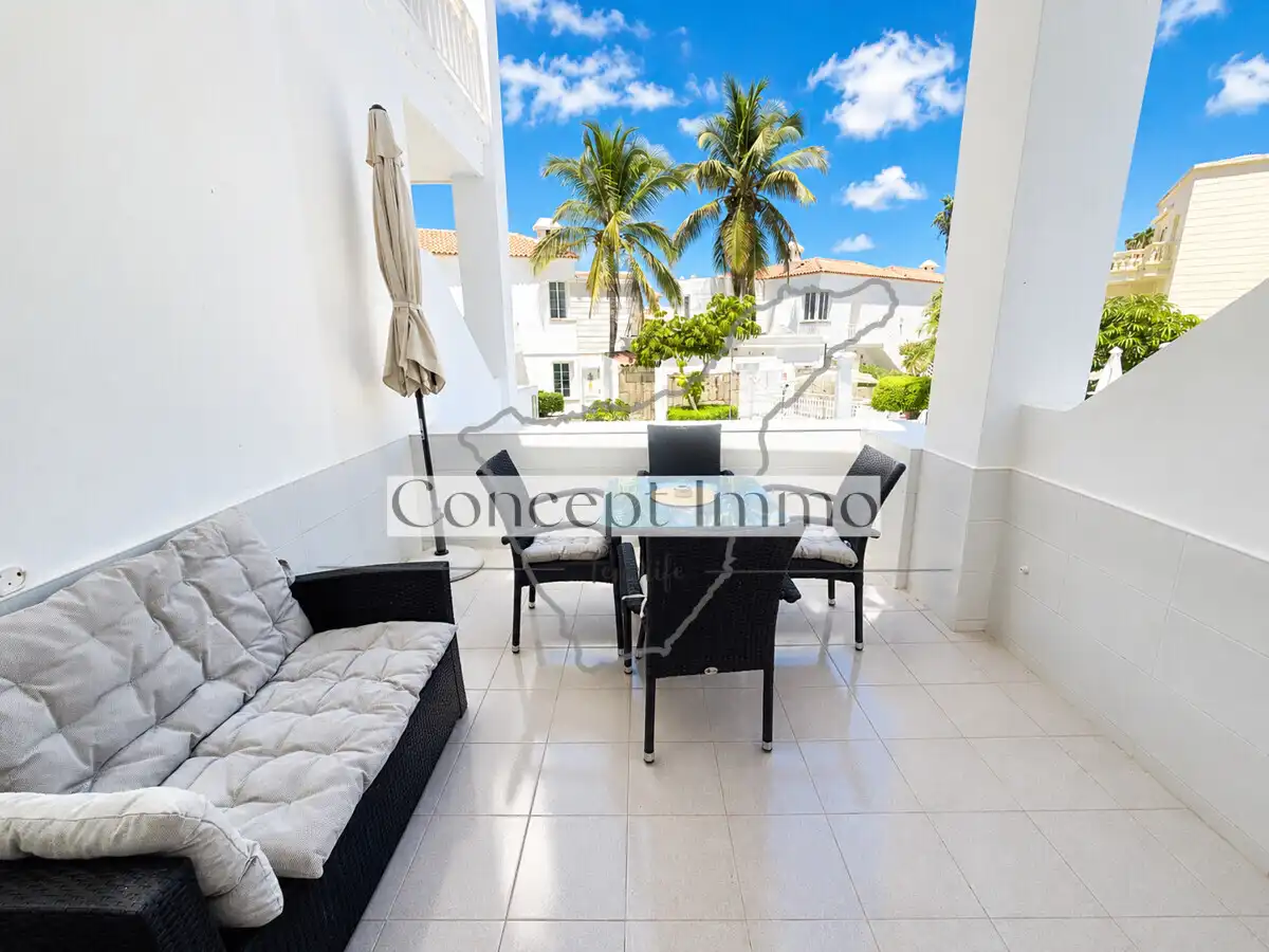 Terraza de Planta baja en venta en Adeje con Aire acondicionado, Terraza y Alarma