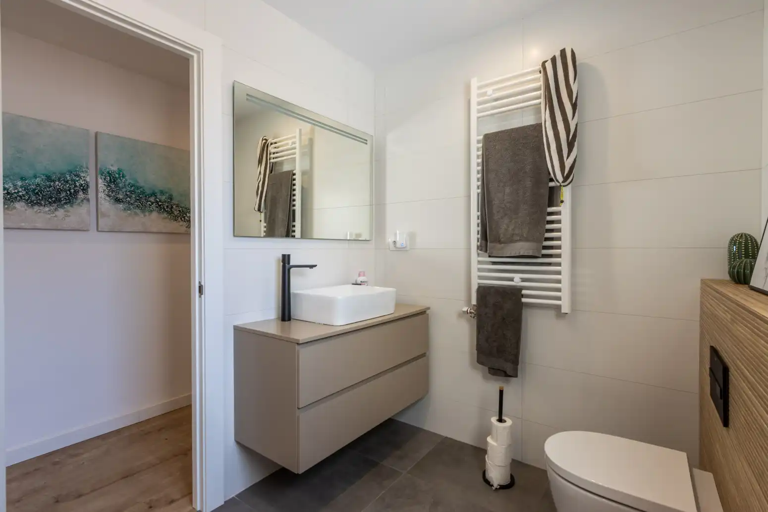 Badezimmer von Wohnung zum Verkauf in Terrassa mit Klimaanlage, Heizung und Parkett