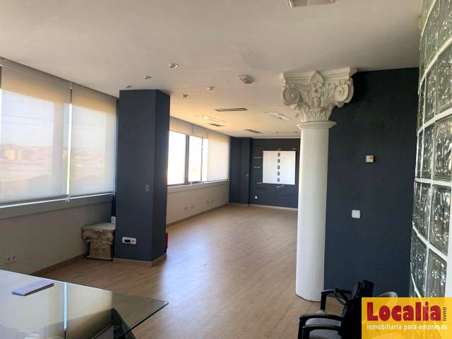 Local comercial en Venta en Ciudad de la Comunicación - Arco Ladrillo