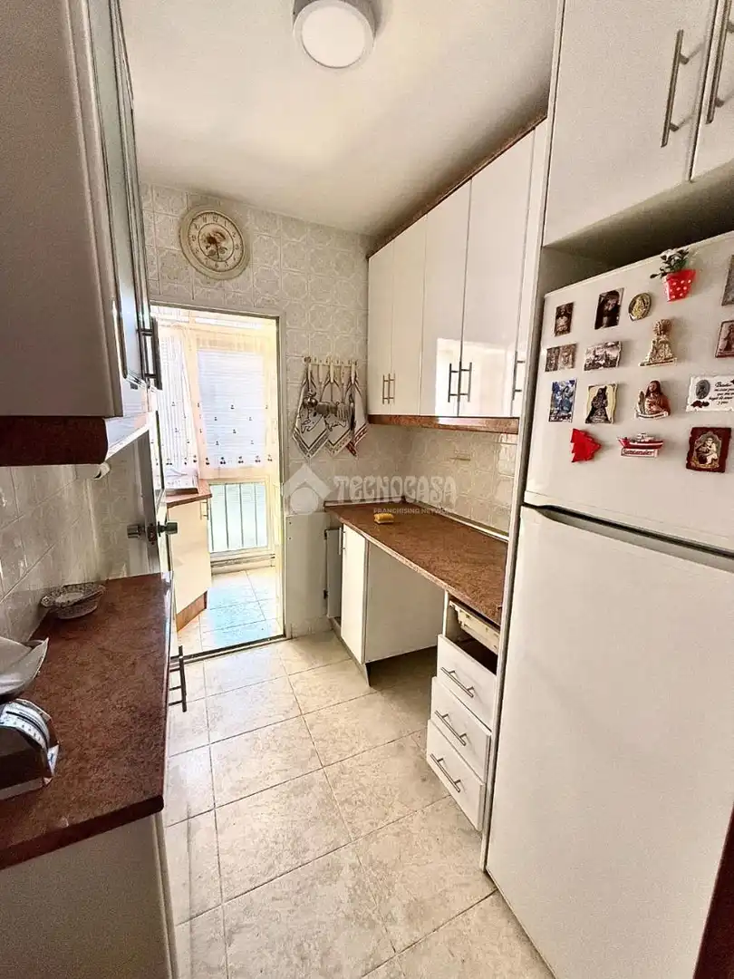 Küche von Wohnung zum Verkauf in Madrid mit Klimaanlage, Heizung und Terrasse
