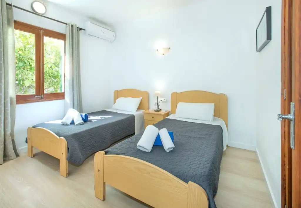 Bedroom of Houses for sale in Pollença  with Air Conditioner, Terrace and Swimming Pool