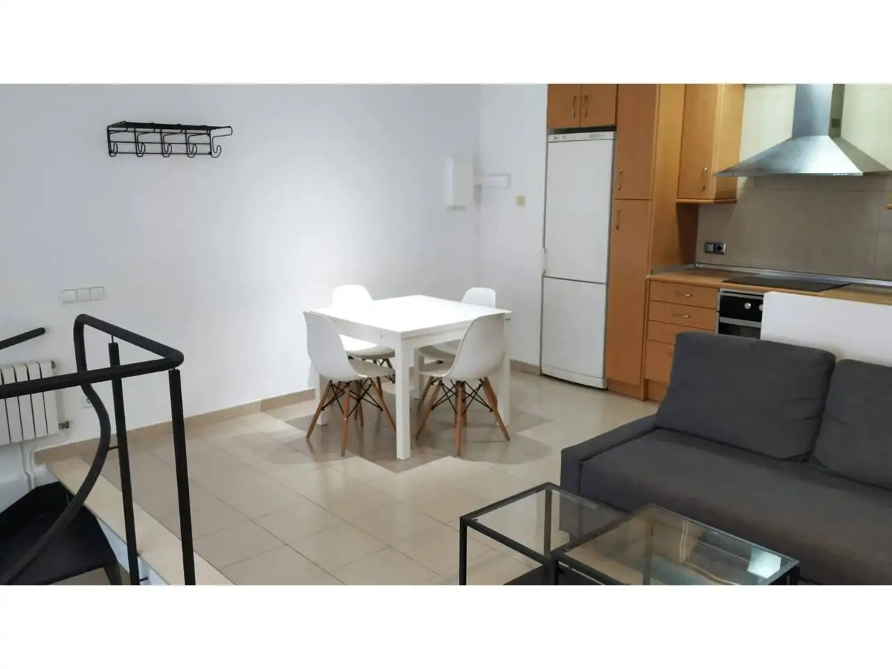 Exterior view of Study for rent in Sant Cugat del Vallès  with Community pool