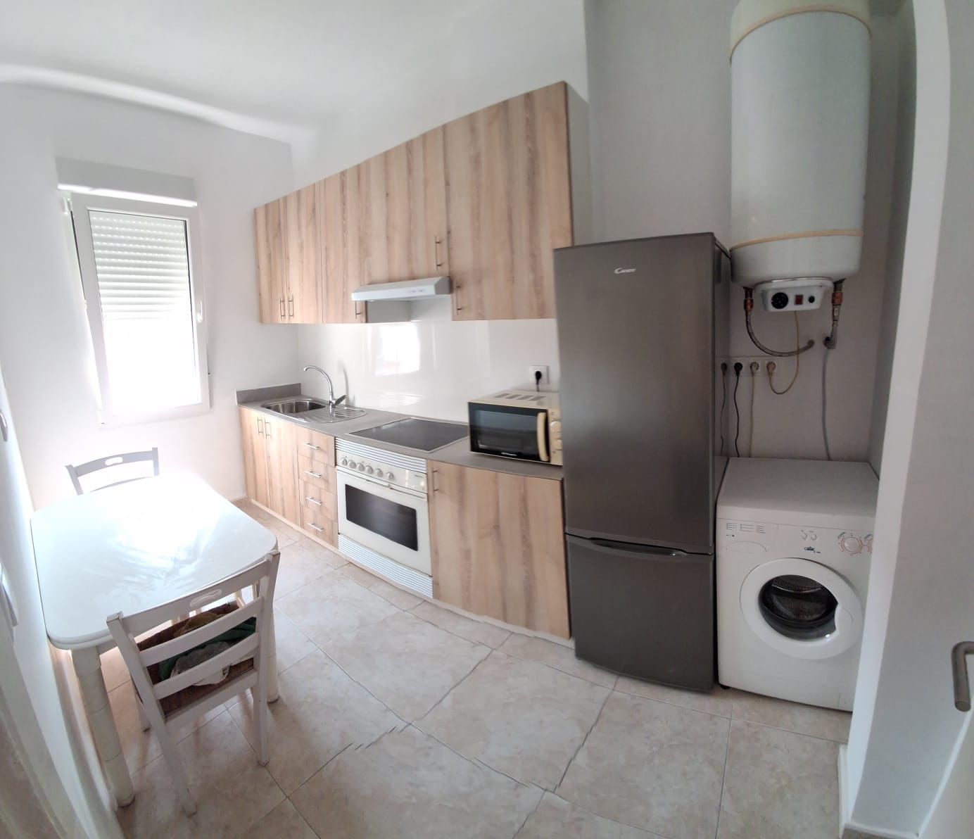 Kitchen of Flat to rent in Neda  with Furnished