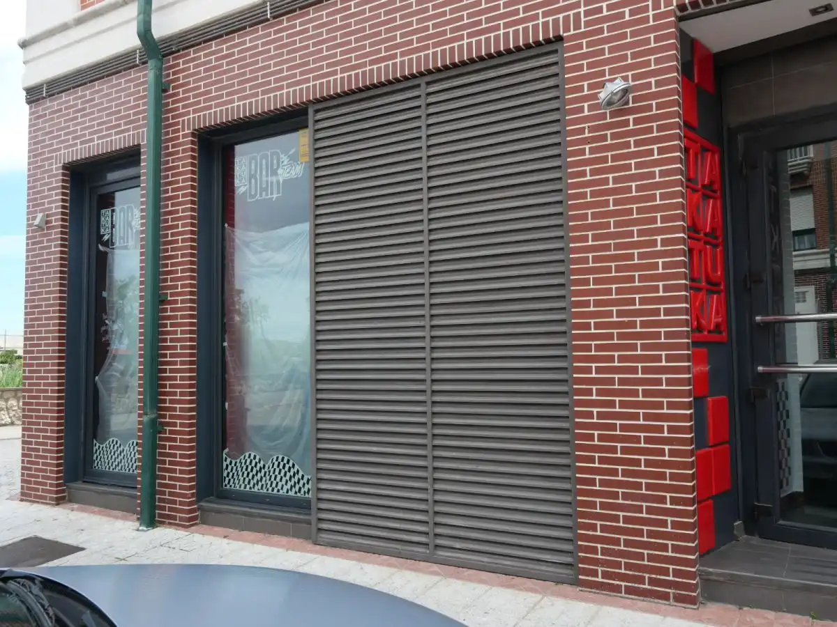 Local comercial en venda a Colindres, imagen 34