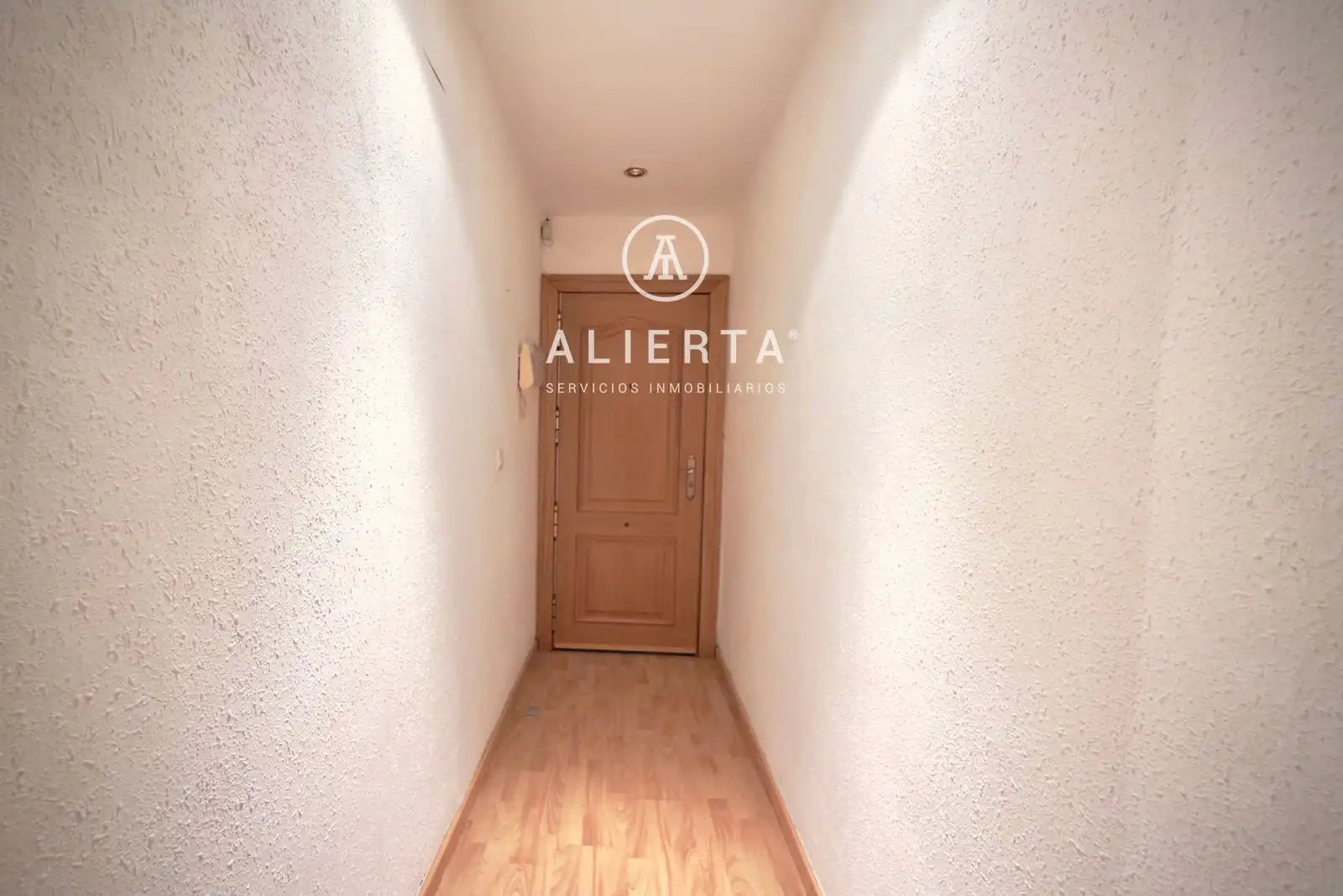 Piso de alquiler en Pizarro, Doctor Cerrada