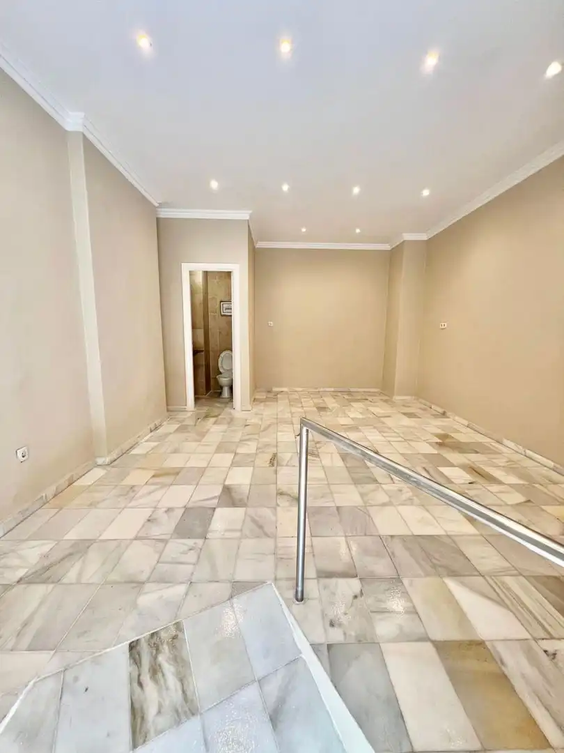 Local de alquiler en Jerez de la Frontera con Aire acondicionado