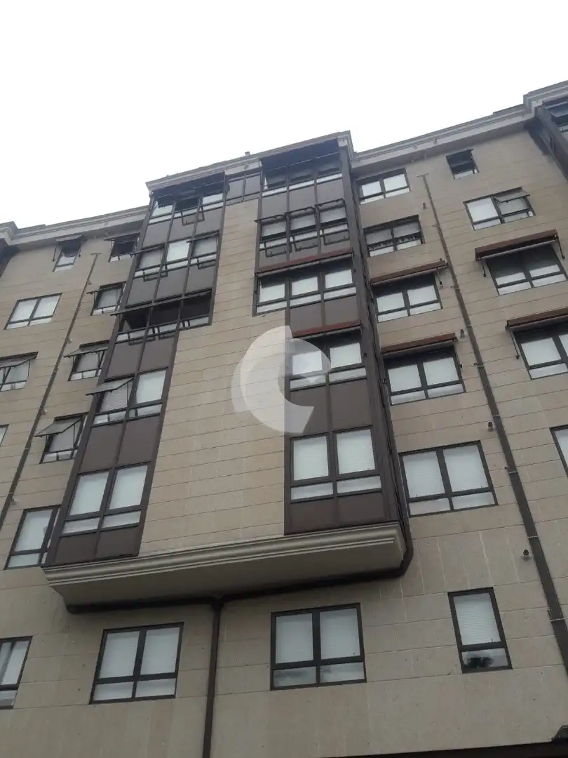 Appartement compact avec ascenseur à louer à Barrocanes