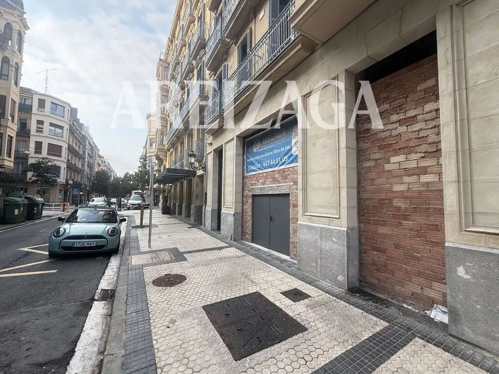 Local comercial en alquiler en Hondarribia Kalea 22