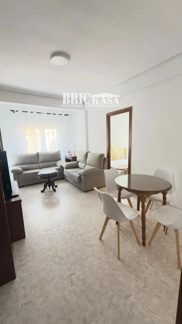 Living room of Flat for rent in Cáceres  with Air Conditioner, Heating and Terrace