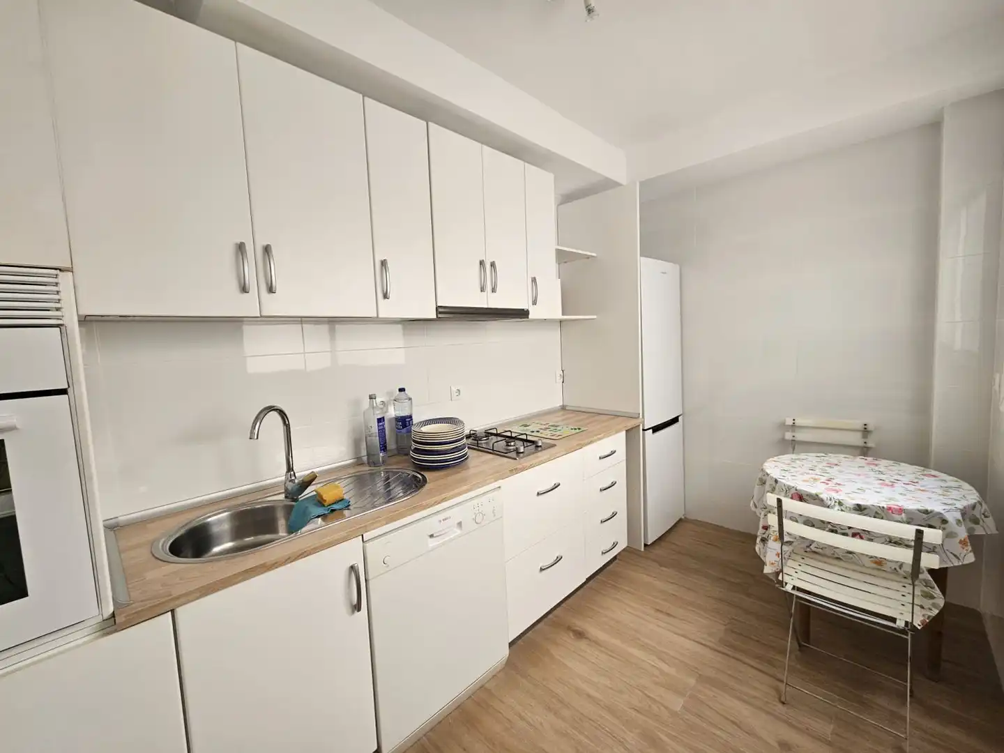 Kitchen of Flat for rent in Águilas  with Air Conditioner and Balcony