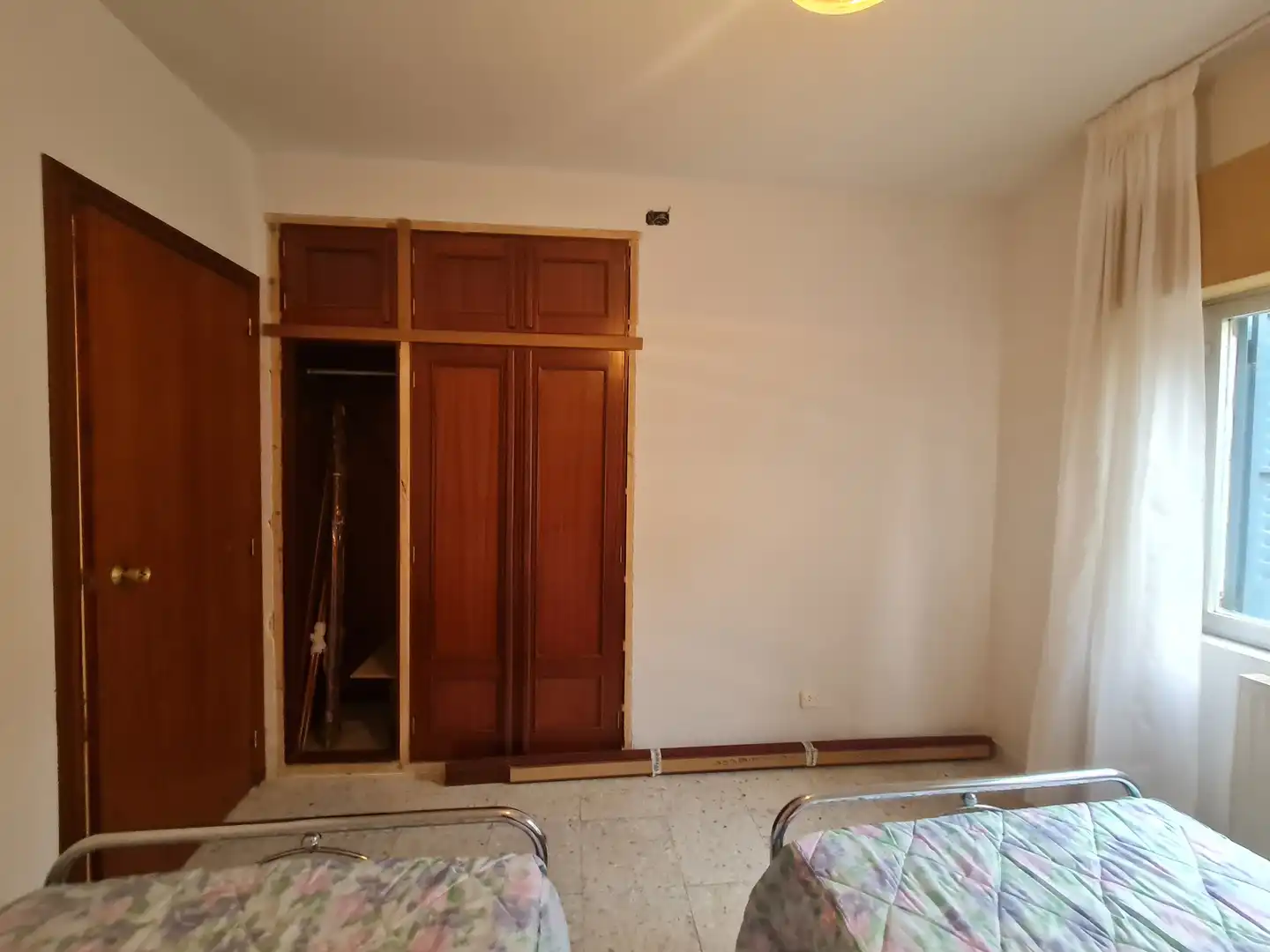 Dormitori de Casa o xalet en venda en Navacarros amb Terrassa i Balcó