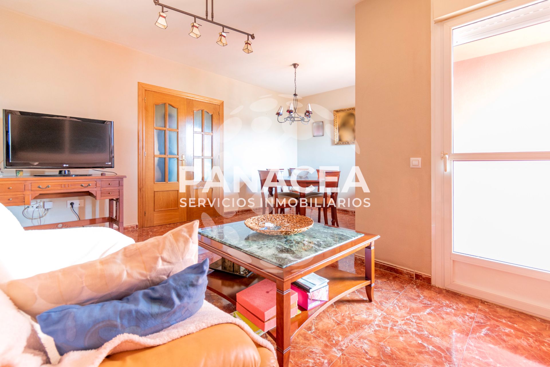 Casa o xalet en venda en Roquetas de Mar amb Terrassa, Moblat i Forn