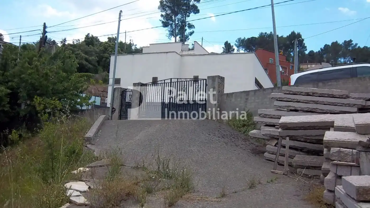 Terrenys i solars en venda a Avenida Avinguda Segona, imagen 3