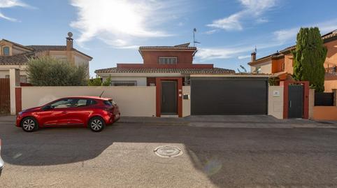 Foto 2 de Casa o chalet en venta en Calle Calle de Rosalía de Castro, 10, 10, Urbanizaciones, Granada