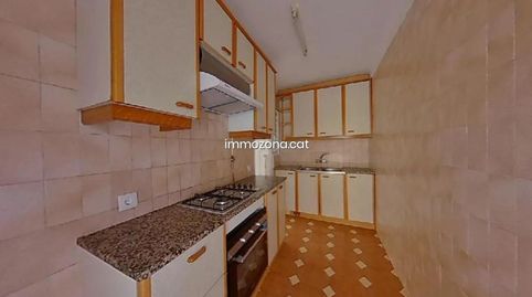 Foto 2 de Piso en venta en Calle Teixedores, Veïnat, Salt