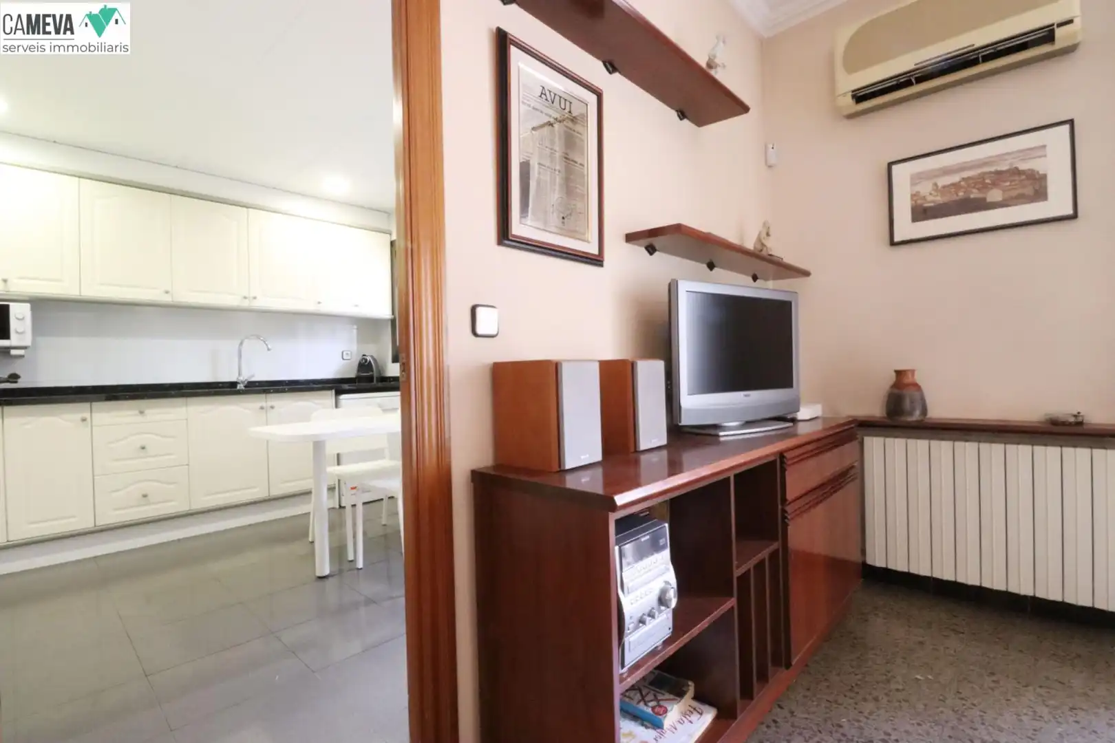 Cocina de Casa adosada en venta en Barberà del Vallès con Aire acondicionado, Calefacción y Terraza