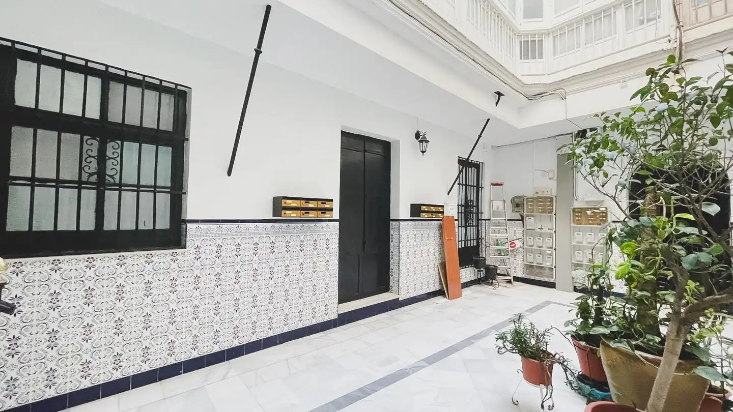 Business premises for sale in Centro Histórico, imagen 19