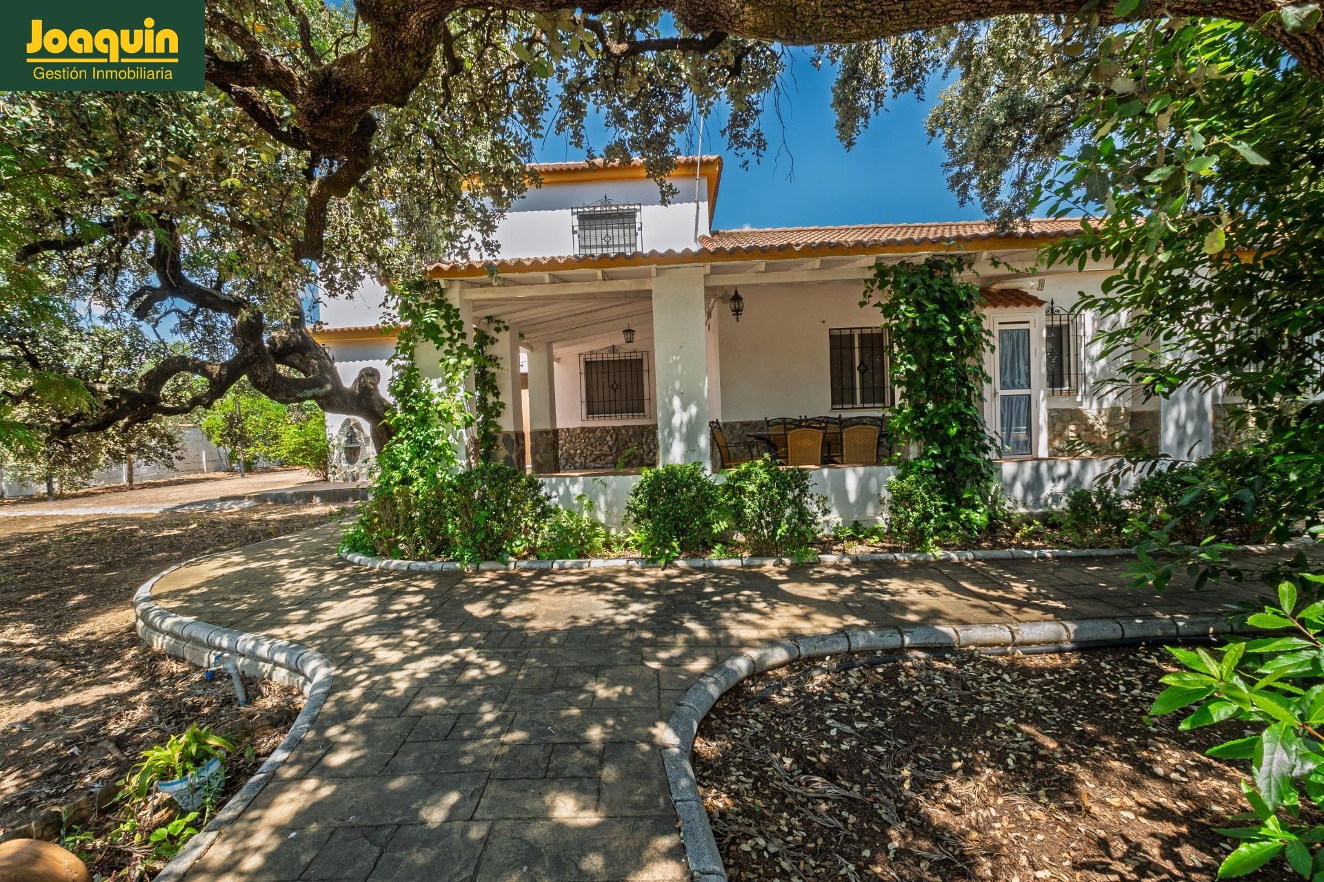 Casa o xalet en venda a La Carlota