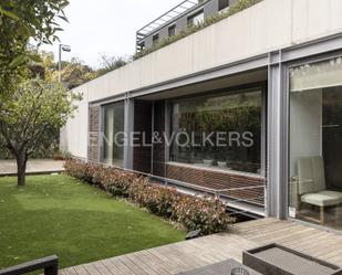 Vista exterior de Casa o xalet en venda en  Barcelona Capital amb Aire condicionat, Calefacció i Jardí privat